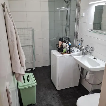 Syvaeraumankatu 32 As 3 아파트